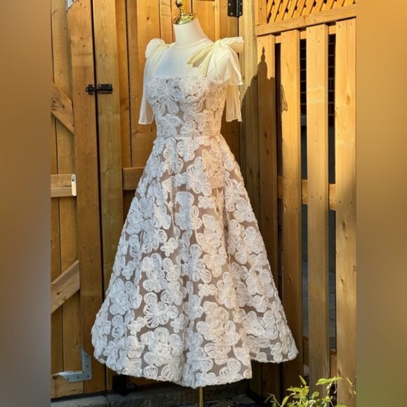 🆕 BRONX & BANCO 🧿 NWOT Sabrina White Bridal Midi Dress, Sz M / US 6 - Picture 4 of 15